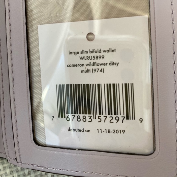 Kate Spade ♠️ Wallet & Necklace Set - Picture 5 of 8